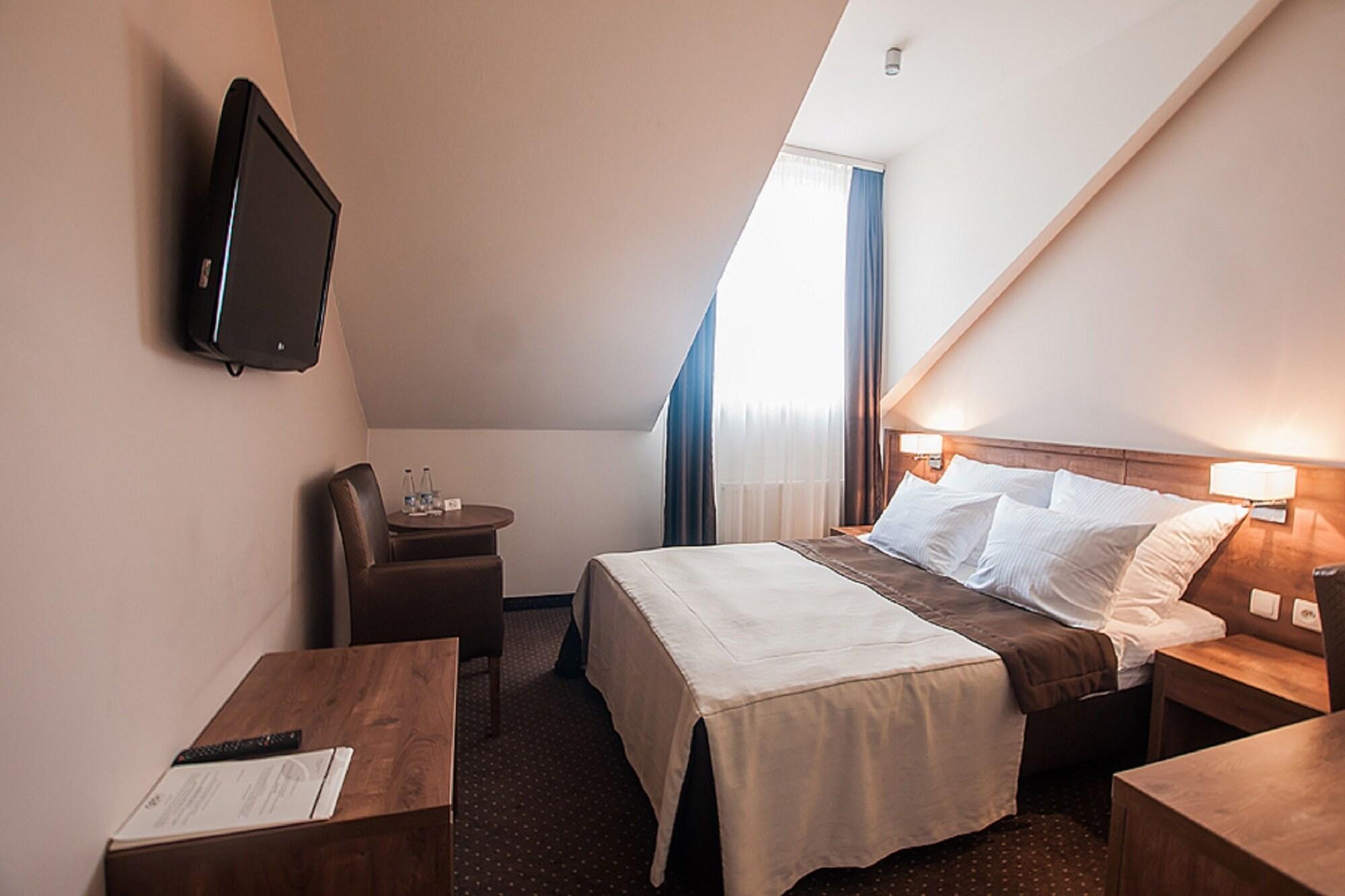 Hotel Gem Wroclaw Dış mekan fotoğraf